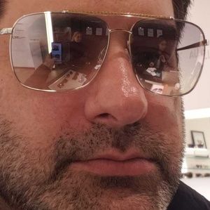 Meet your Posher, Jason